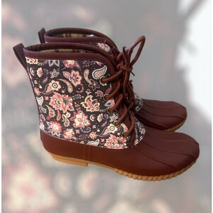Women's Simply Southern Duck Boots Size 6 Burgundy Multi-color